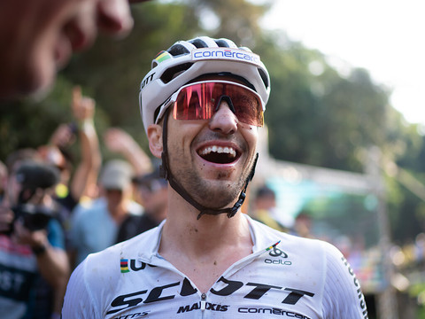 Schurter 2e derrière Pidcock