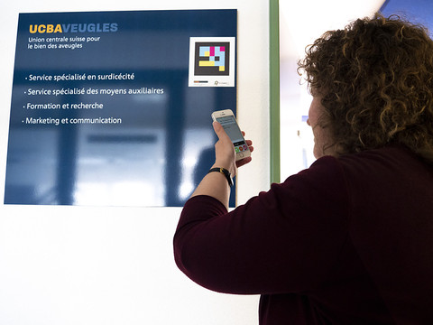 Une appli et des codes pour mieux guider aveugles et malvoyants