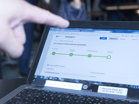 De plus en plus de services administratifs demandés en ligne