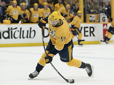 Roman Josi forfait pour raisons familiales