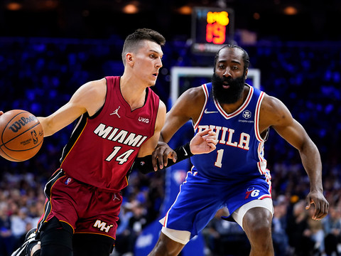 James Harden incendié par les médias