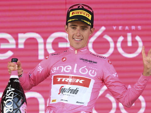 Hindley gagne au Blockhaus, Lopez reste en rose