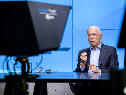 Un WEF à Davos centré sur l'Ukraine avec Scholz et Stoltenberg