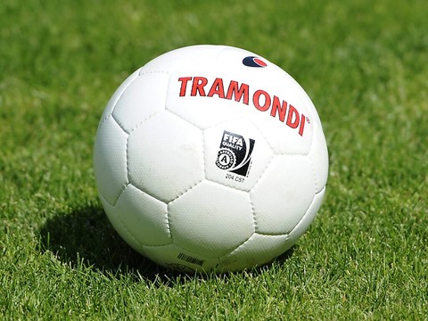 Il faisait croire son enfant malade pour avoir des maillots de foot