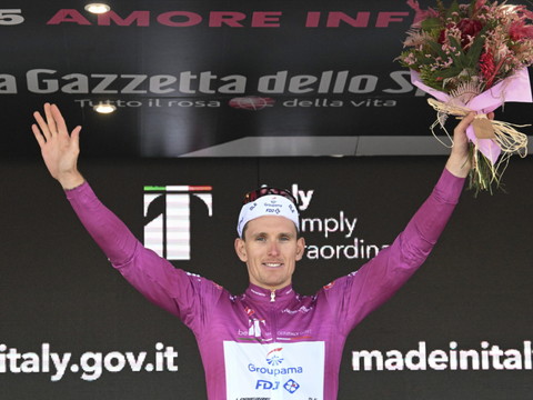 Troisième succès pour Démare sur le Giro 2022