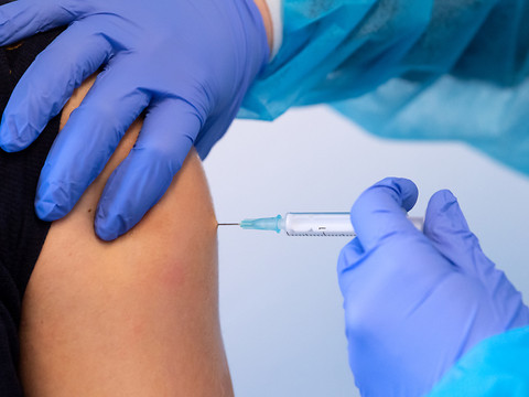 Deuxième rappel pour les personnes fortement immunosupprimées