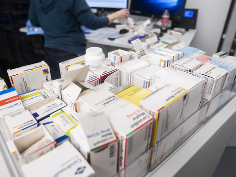 Médicaments: les écarts de prix avec l'étranger augmentent