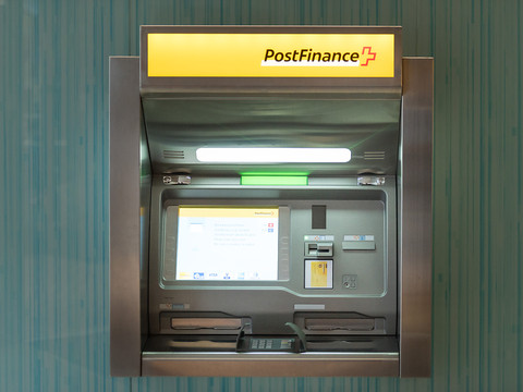 Le Conseil des Etats dit non à la privatisation de PostFinance