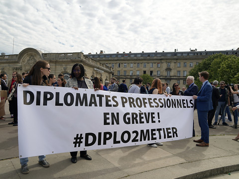 Une grève agite la diplomatie française, une première depuis 20 ans