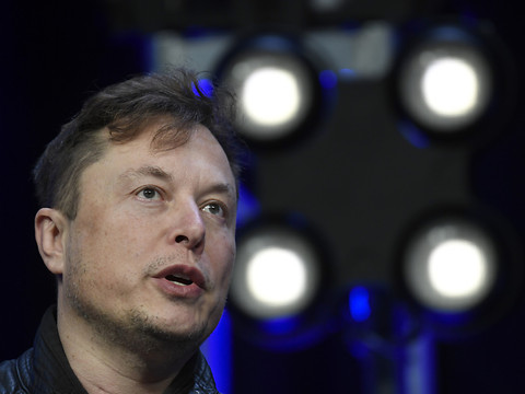 Twitter: Elon Musk menace de retirer son offre faute d'informations