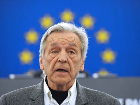 Costa-Gavras reçoit un Léopard pour l'ensemble de sa carrière