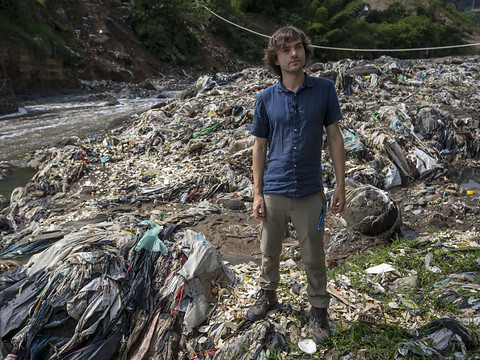 Clôture pour filtrer 2% des déchets plastiques dans les océans