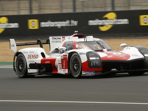 24 Heures du Mans: la Toyota de Buemi décroche la pole