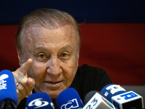 Présidentielle: le candidat Hernandez annule toutes ses apparitions