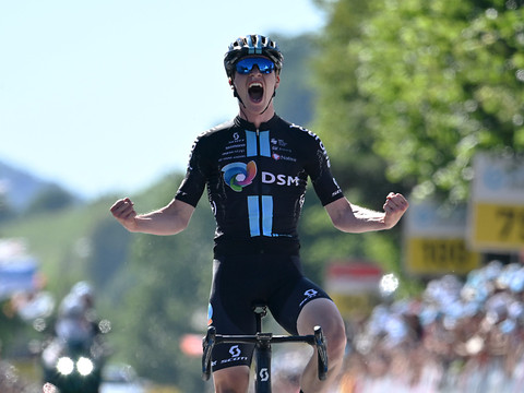 Tour de Suisse: la 2e étape gagnée par le Norvégien Leknessund