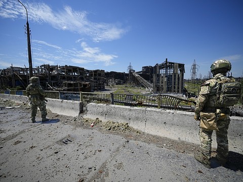 L'armée ukrainienne abandonne le centre de Severodonetsk aux Russes