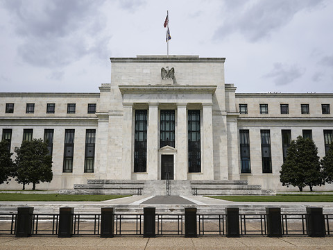 La Fed procède à la plus forte hausse des taux depuis 1994