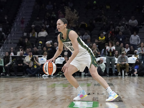 Quintuple médaillée d'or aux JO, Sue Bird va prendre sa retraite