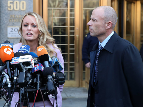 L'avocat de Stormy Daniels risque 83 ans de prison pour escroquerie