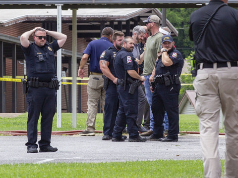 Alabama: 2 morts et un blessé dans une fusillade devant une église