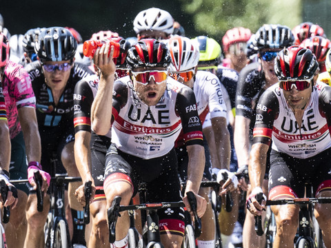 Trois équipes se retirent du Tour de Suisse, le leader Vlasov aussi