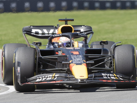 Max Verstappen (Red Bull) s'impose au Canada