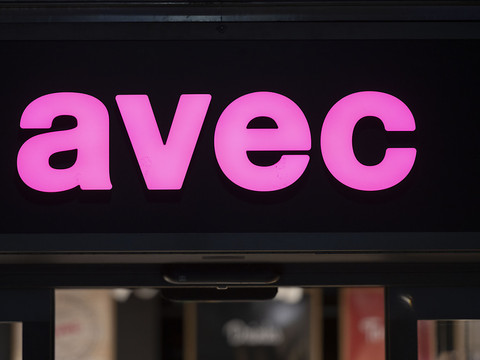Valora rachète une 70aine de magasins supplémentaires d'Oel-Pool