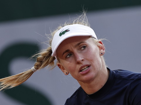 Jil Teichmann s'incline