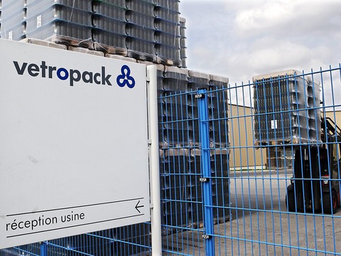 Vetropack reporte la mise en service de son usine italienne