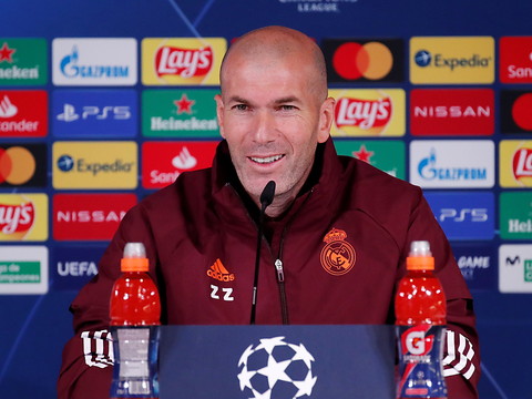 Zidane rêve d'entraîner la France et juge le PSG 