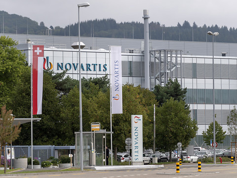 Novartis: la FDA homologue une combinaison en oncologie