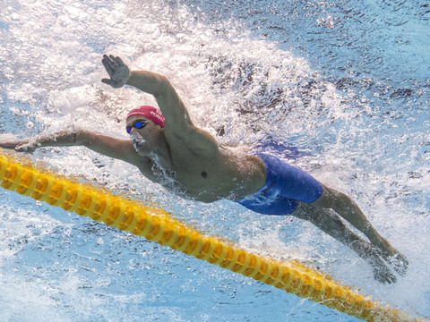 Ponti échoue au 8e rang sur 100 m papillon