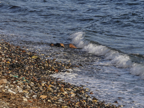 La Grèce empêche plus de mille migrants de débarquer sur ses îles