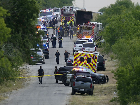 Au moins 46 migrants retrouvés morts dans un camion au Texas