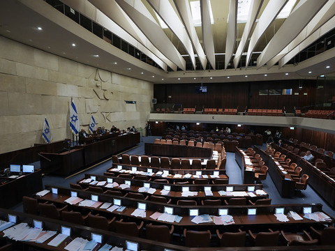 Nouvelles élections dans quatre mois
