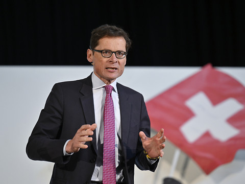 Roger Köppel devrait garder son immunité parlementaire