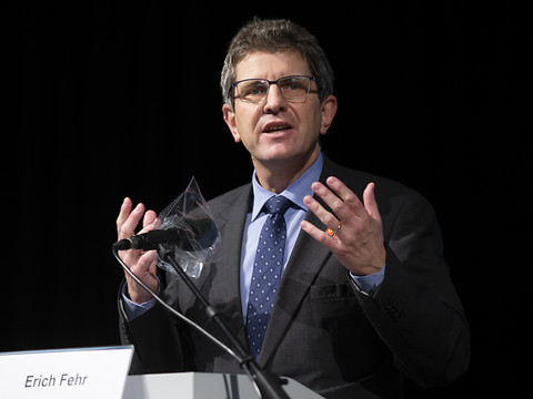 Erich Fehr critique vivement la ligne du PS