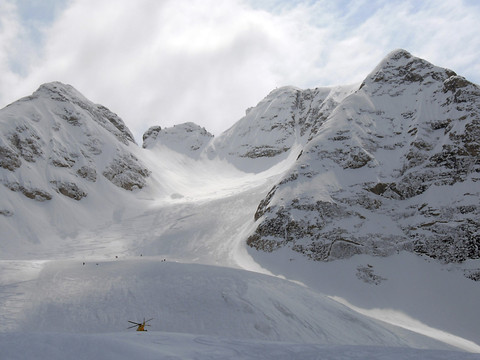 Chute de séracs sur un glacier italien: au moins six morts