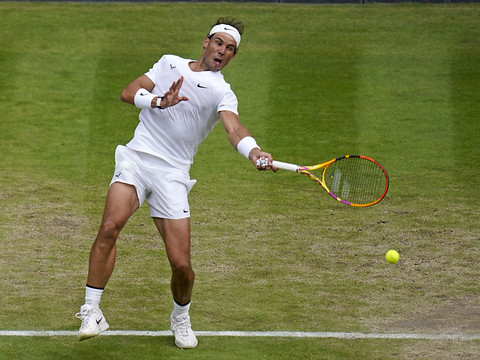 Nadal souffre d'une déchirure abdominale de 7 mm