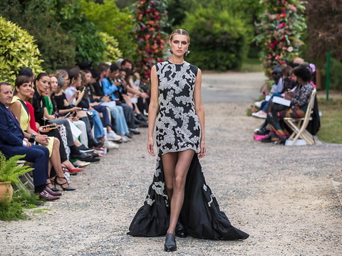 Espagnole et gitane, Juana Martin consacrée dans la haute couture