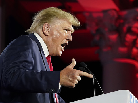Trump n'est plus administrateur de son groupe de médias