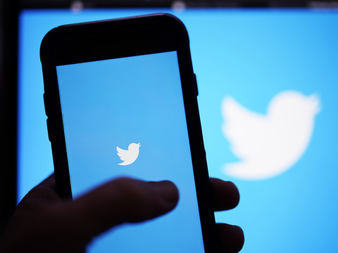 Elon Musk met fin à l'accord de rachat de Twitter