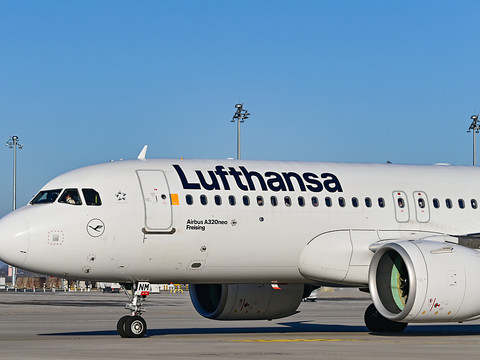 Lufthansa supprime 2000 vols supplémentaires cet été