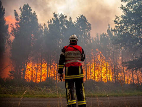 Canicule en Europe occidentale: poursuite des incendies