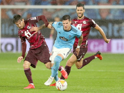Santi Mina demande sa réintégration au Celta Vigo