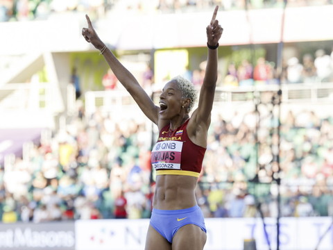 Rojas au triple, Barshim à la hauteur: double triplé