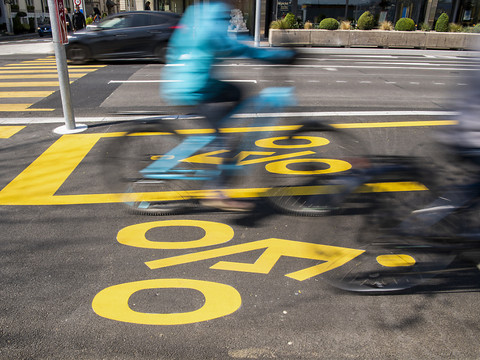40% des accidents dans un giratoire impliquent un vélo