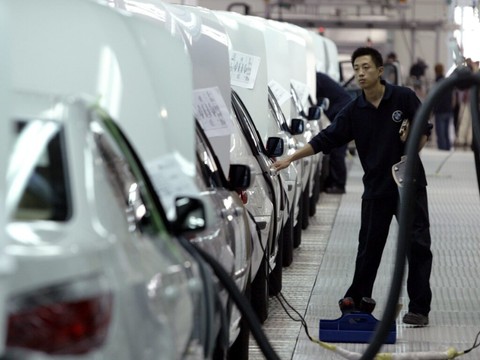 Les ventes de voitures à essence et diesel s'écroulent en Europe