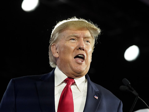 Assaut du Capitole: le DoJ n'exclut pas une inculpation de Trump