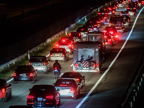 A nouveau près de deux heures d'attente devant le Gothard